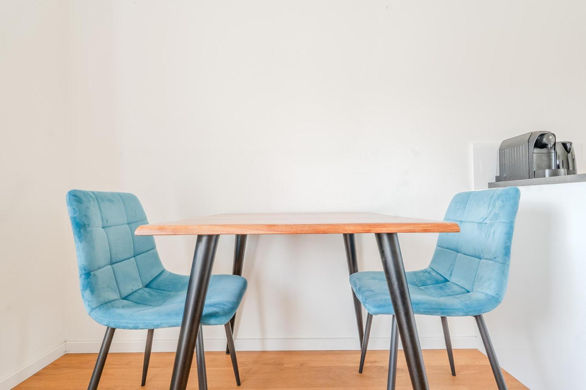 Whats-app Self-check-in - Studio, 5 Minutes To Center Apartment Graz